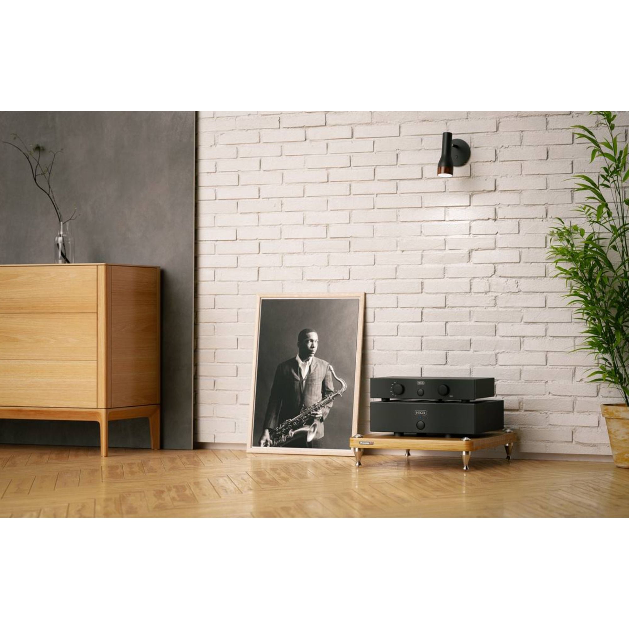 Hegel P20 Stereo Pre-Amplifier