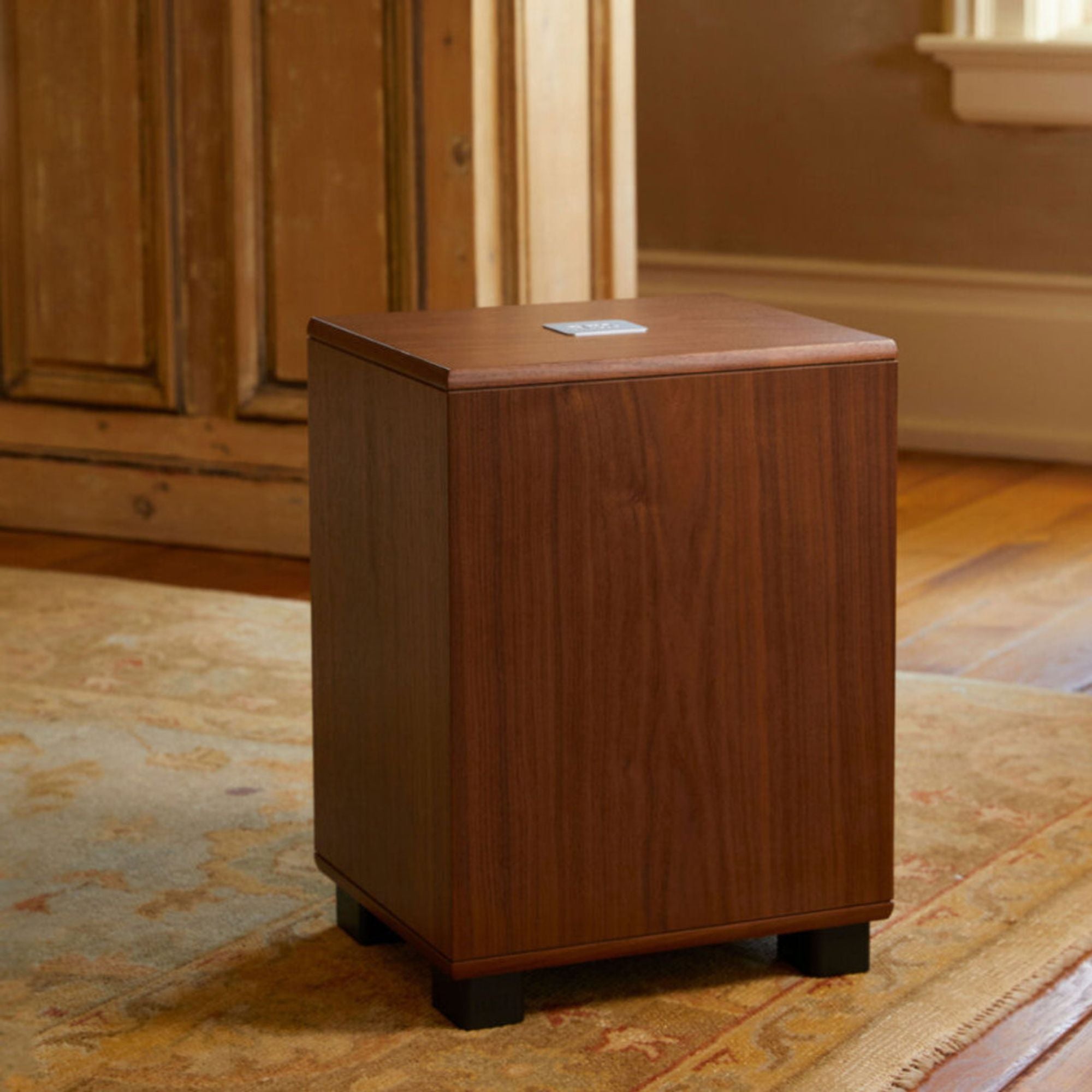 REL Acoustics Classic 98 - Subwoofer, REL Acoustics, Subwoofer - AVStore.in