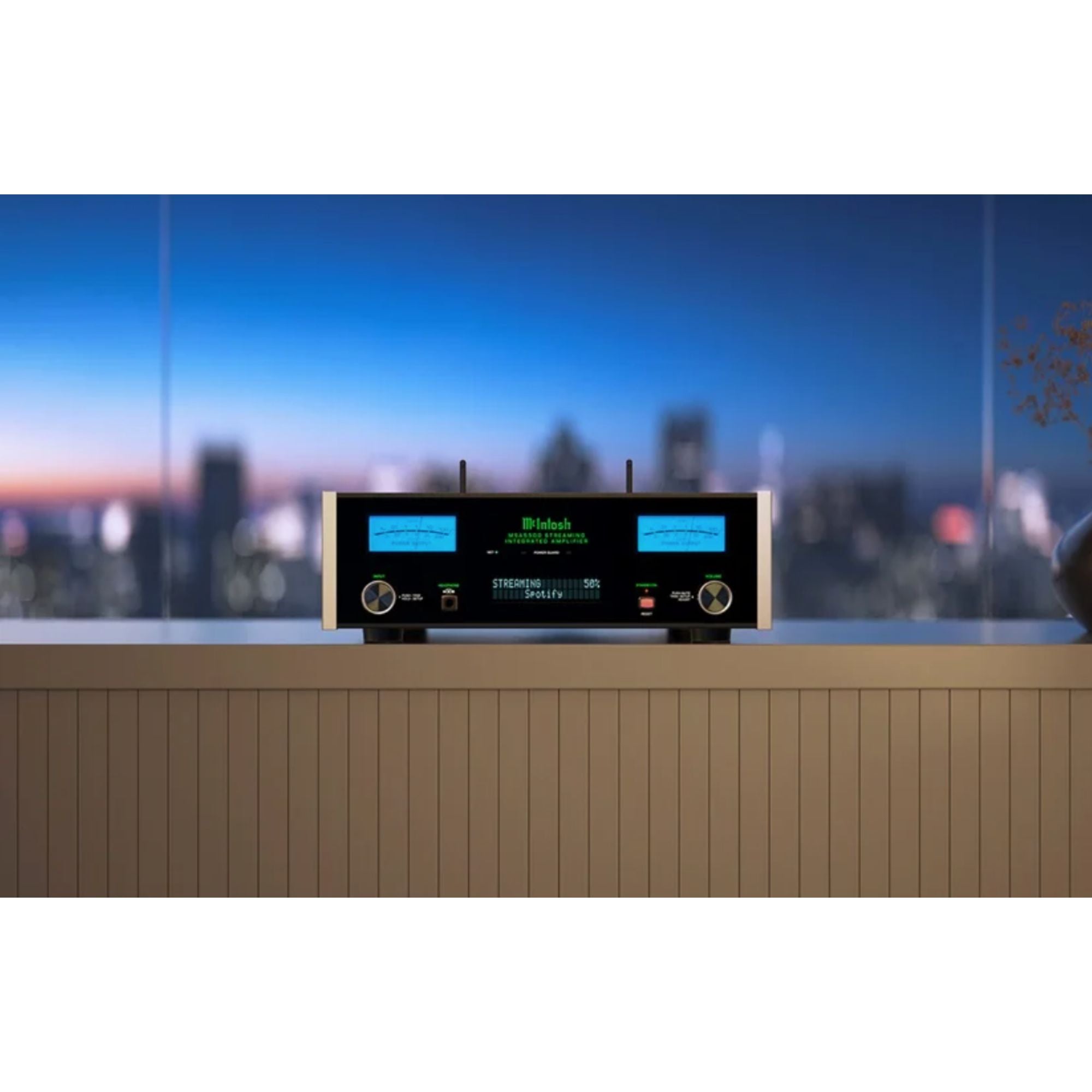 McIntosh MSA5500 - Streaming Amplifier