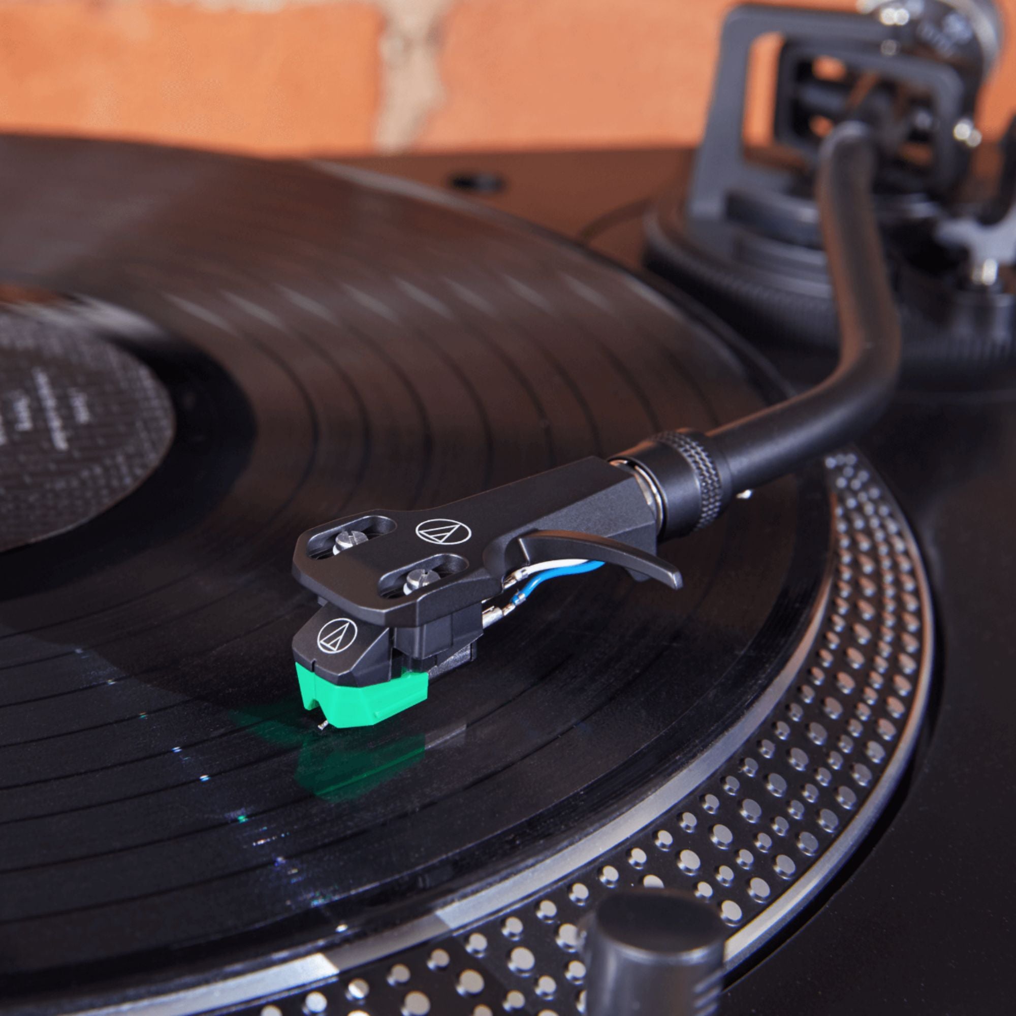 Audio - Technica AT-VM95E/H Headshell Cartridge Combo Kit, Audio-Technica, Turntable Cartridge - AVStore.in