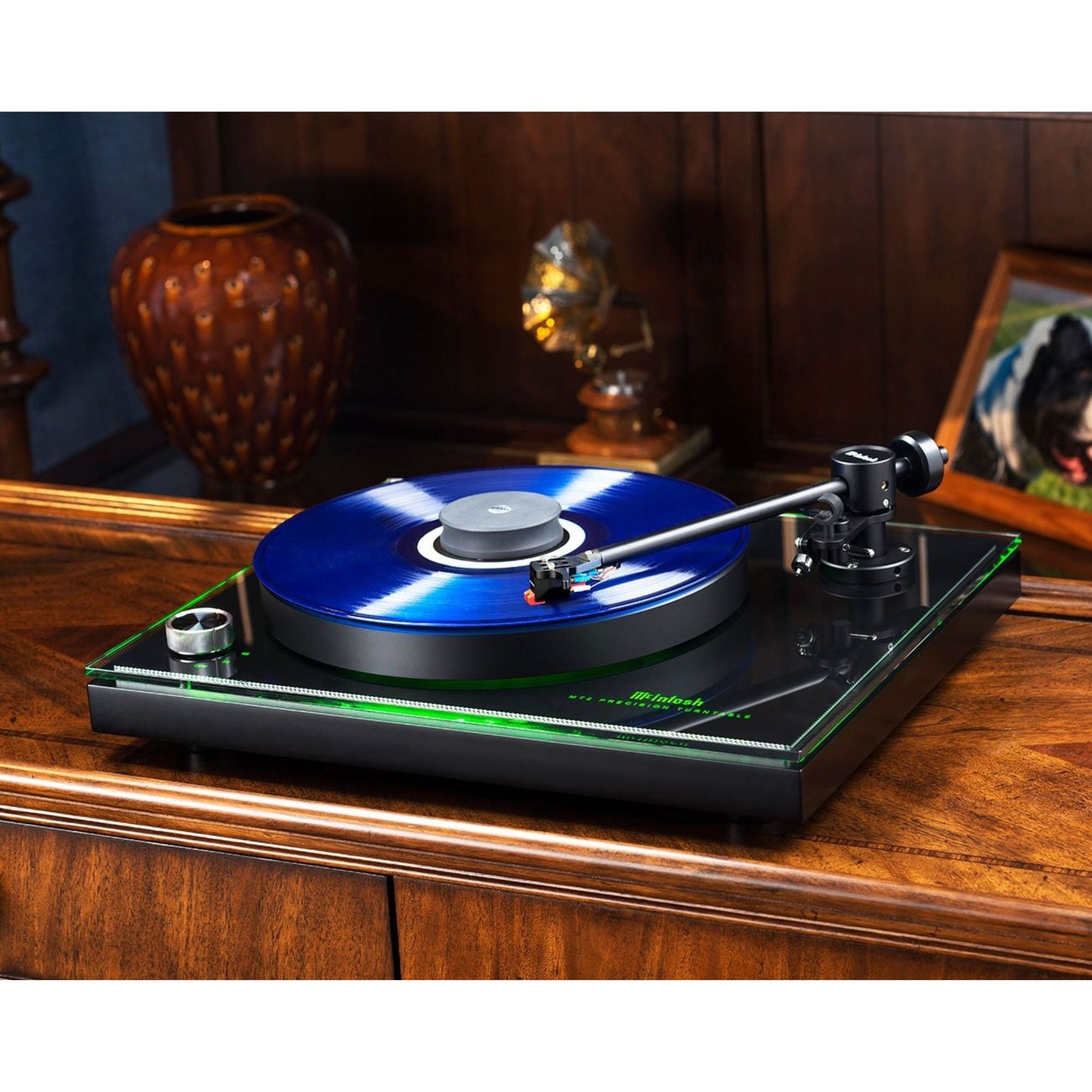 McIntosh Labs MT2 - Precision Turntable - AVStore