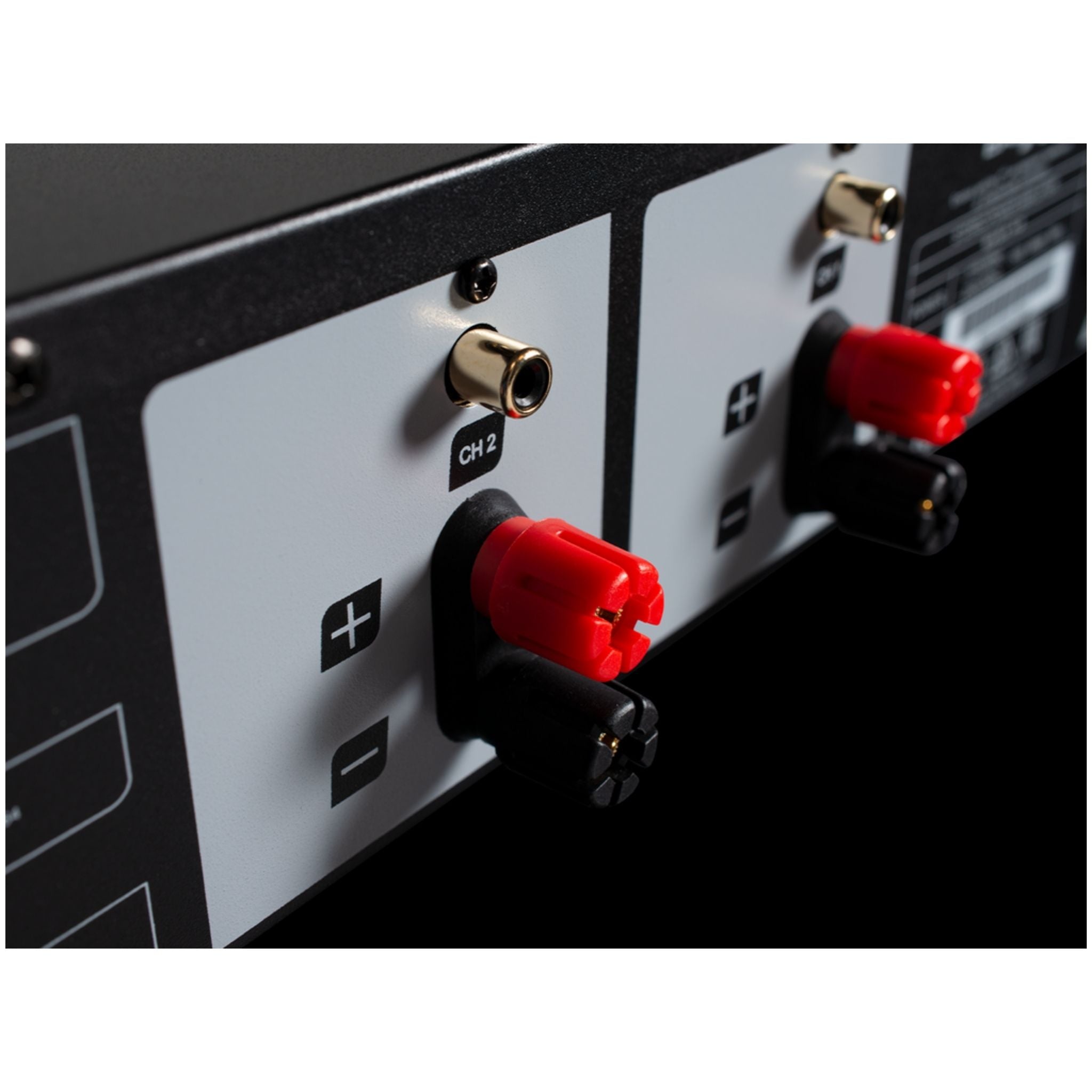 Emotiva BasX A2 - Stereo Power Amplifier - AVStore