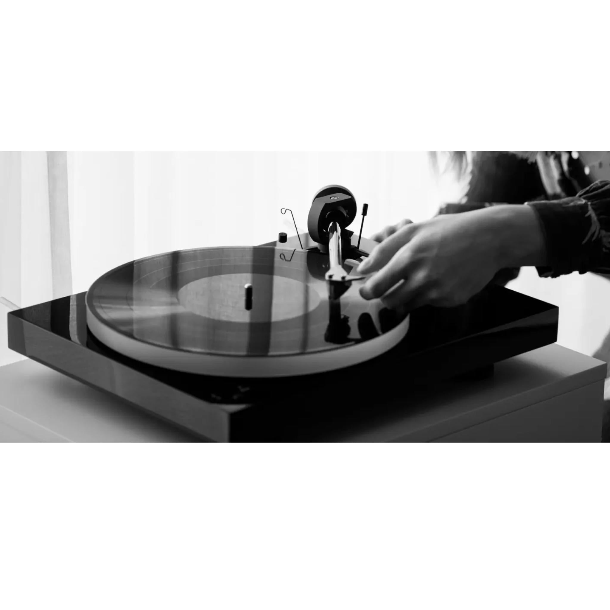 Pro-Ject X1 (Pick It S2 MM) - Turntable - AVStore