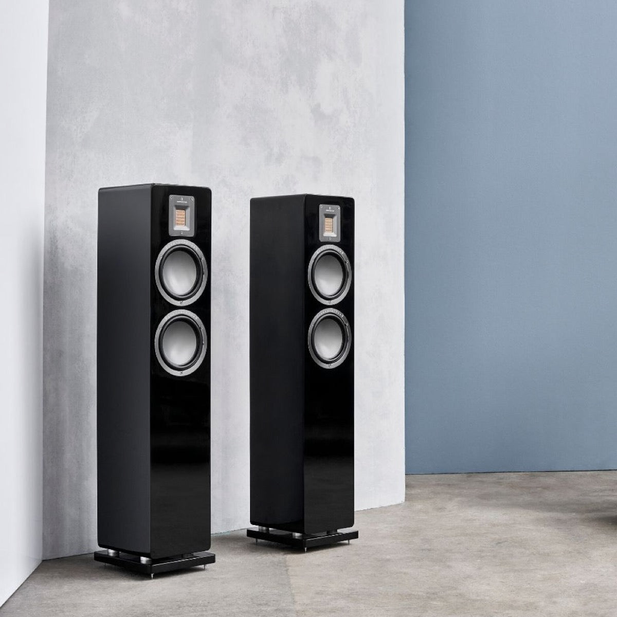 Audiovector QR 3 - Floor Standing Speaker - Pair - AVStore