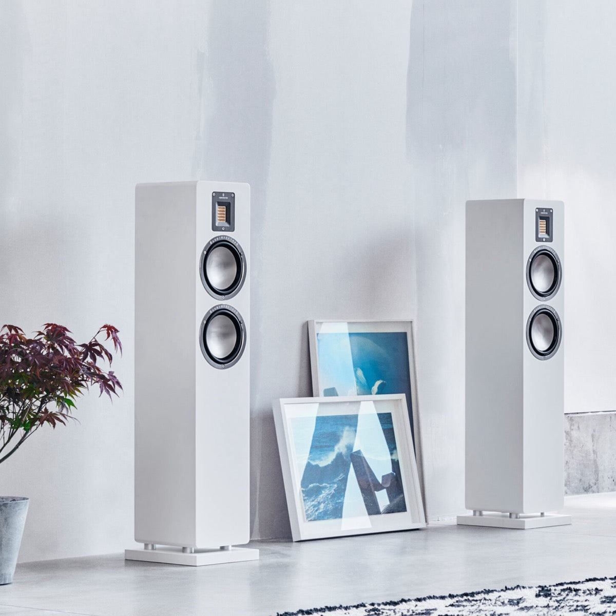 Audiovector QR 3 - Floor Standing Speaker - Pair - AVStore