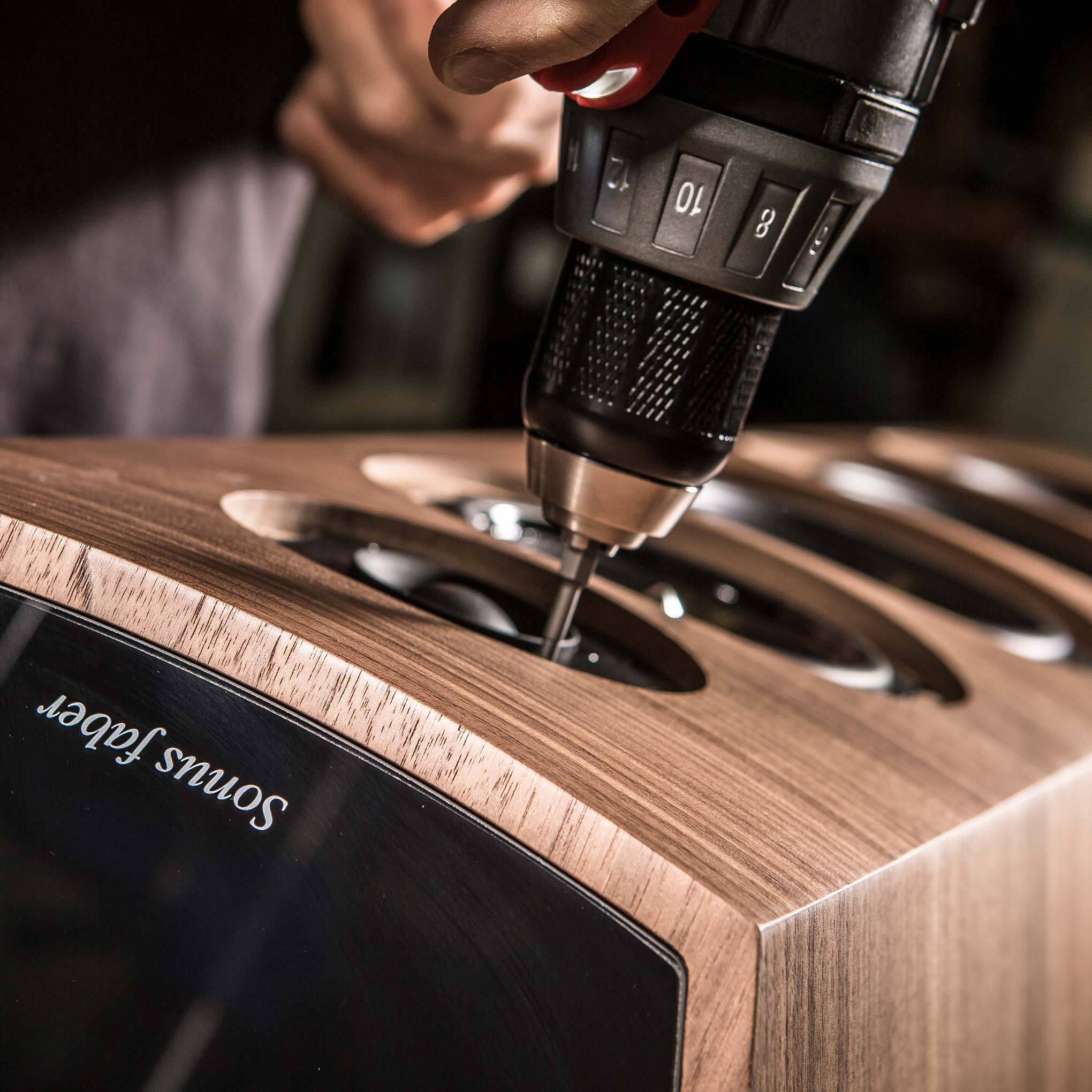 Sonus Faber Venere Signature (Floor Standing Speaker - Pair) - AVStore