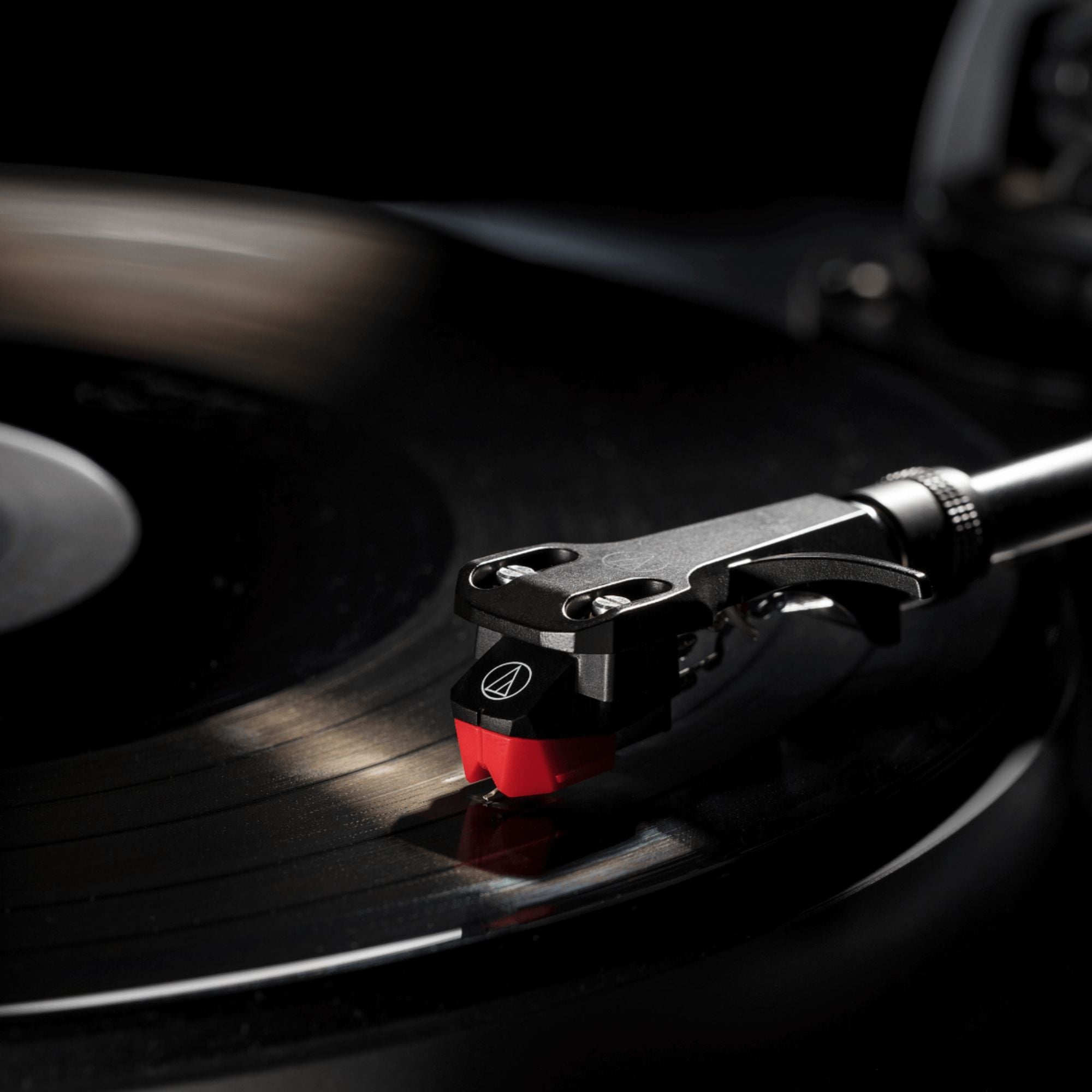 Audio Technica AT-VM95ML/H Headshell/Cartridge Combo Kit, Audio-Technica, Turntable Cartridge - AVStore.in