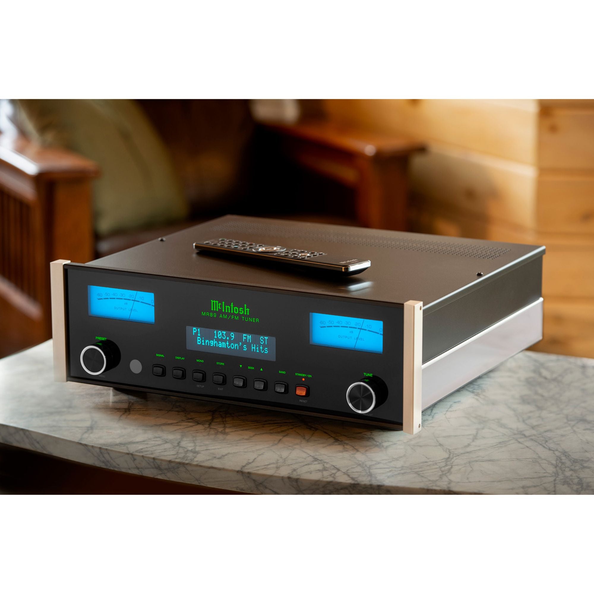 McIntosh Labs MR89 - AM/FM Tuner, McIntosh Labs, AM/FM Tuner - AVStore.in