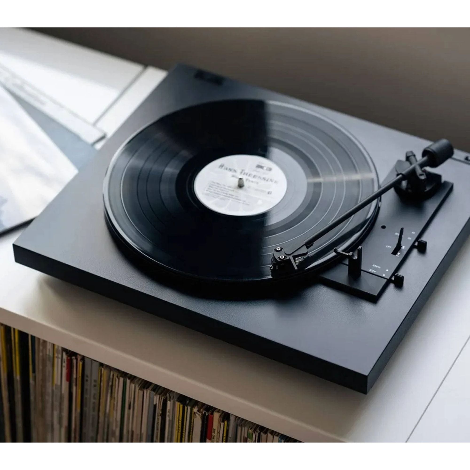 Pro-Ject Audio AUTOMAT A1.2 High audio performance fully automatic turntable