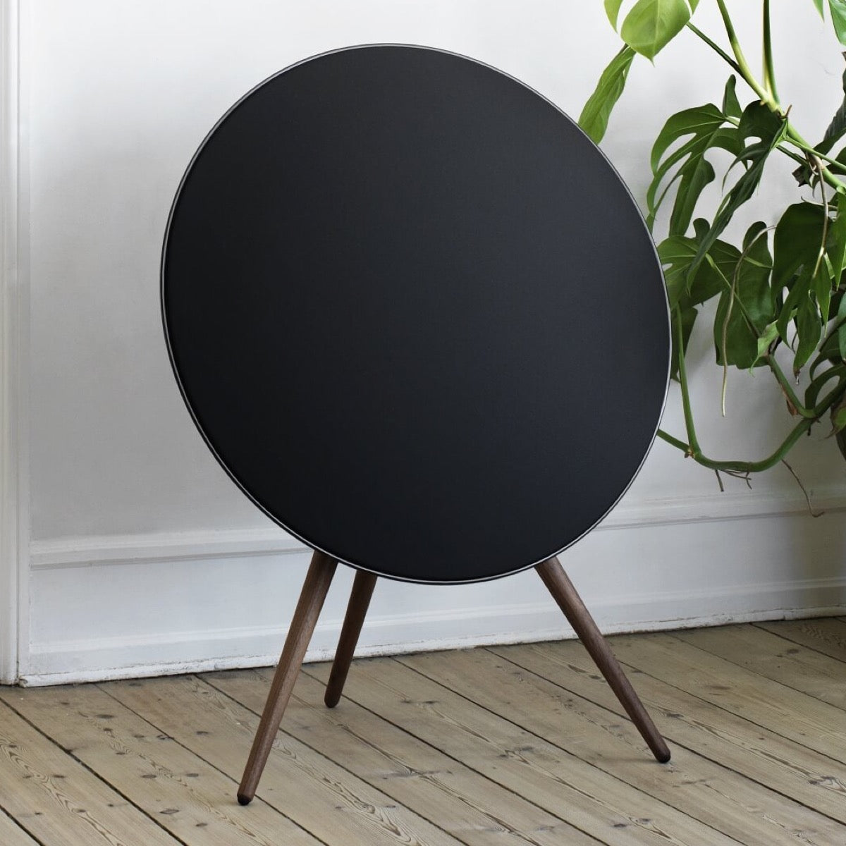 Bang & Olufsen Beoplay A9 4th Gen - Multiroom Speaker