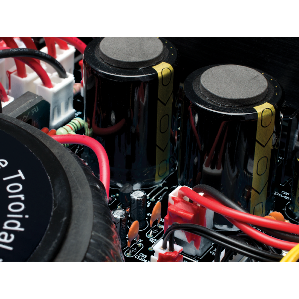 Emotiva A-100 - Stereo Amplifier - AVStore