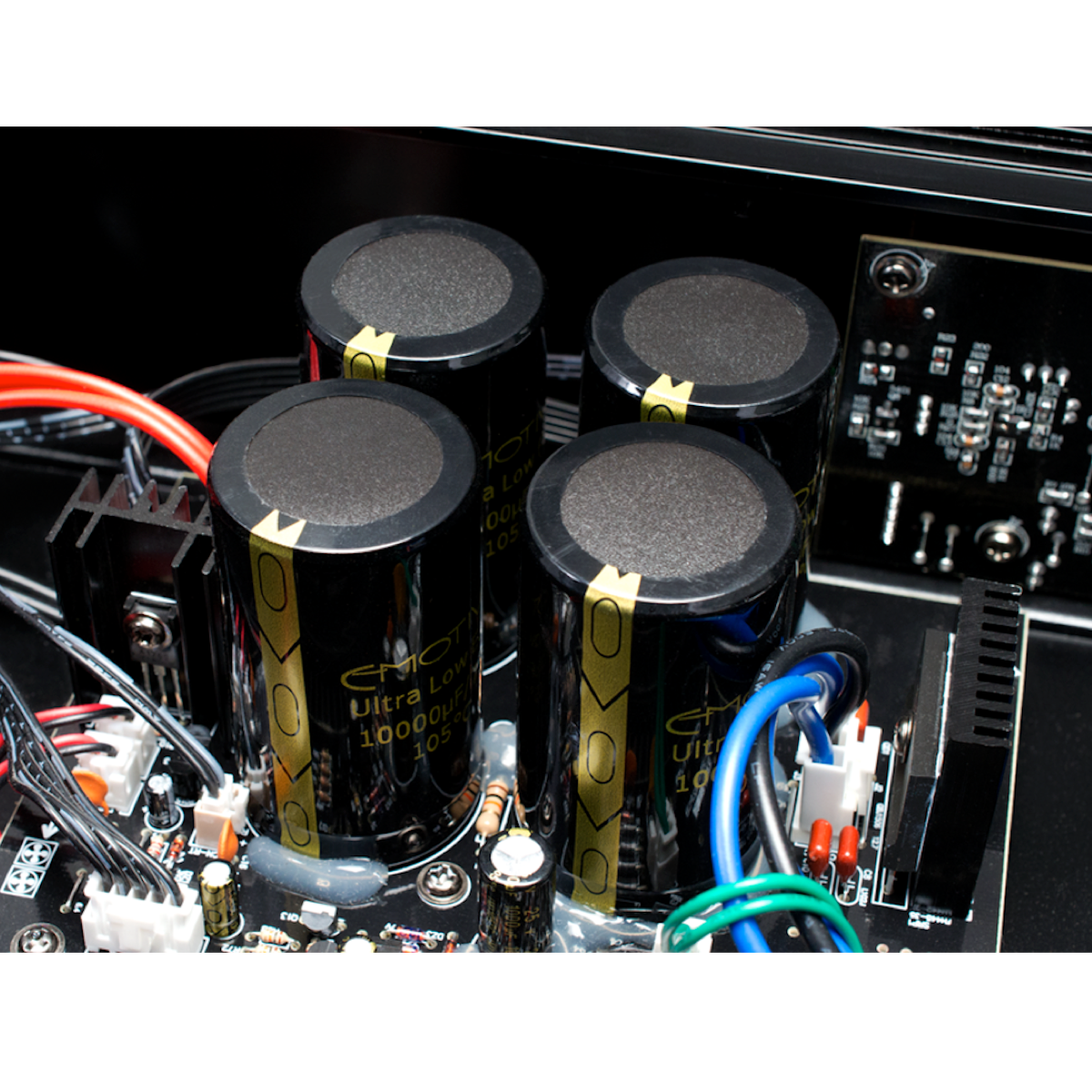 Emotiva A-300 - Stereo Power Amplifier - AVStore